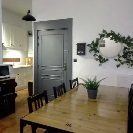 Un Tresor En Bastide : 4/6 Couchages Apartment Carcassonne